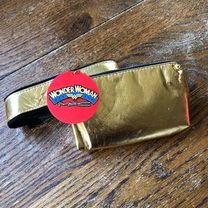 MAC Cosmetics GOLD wonder women utility belt
